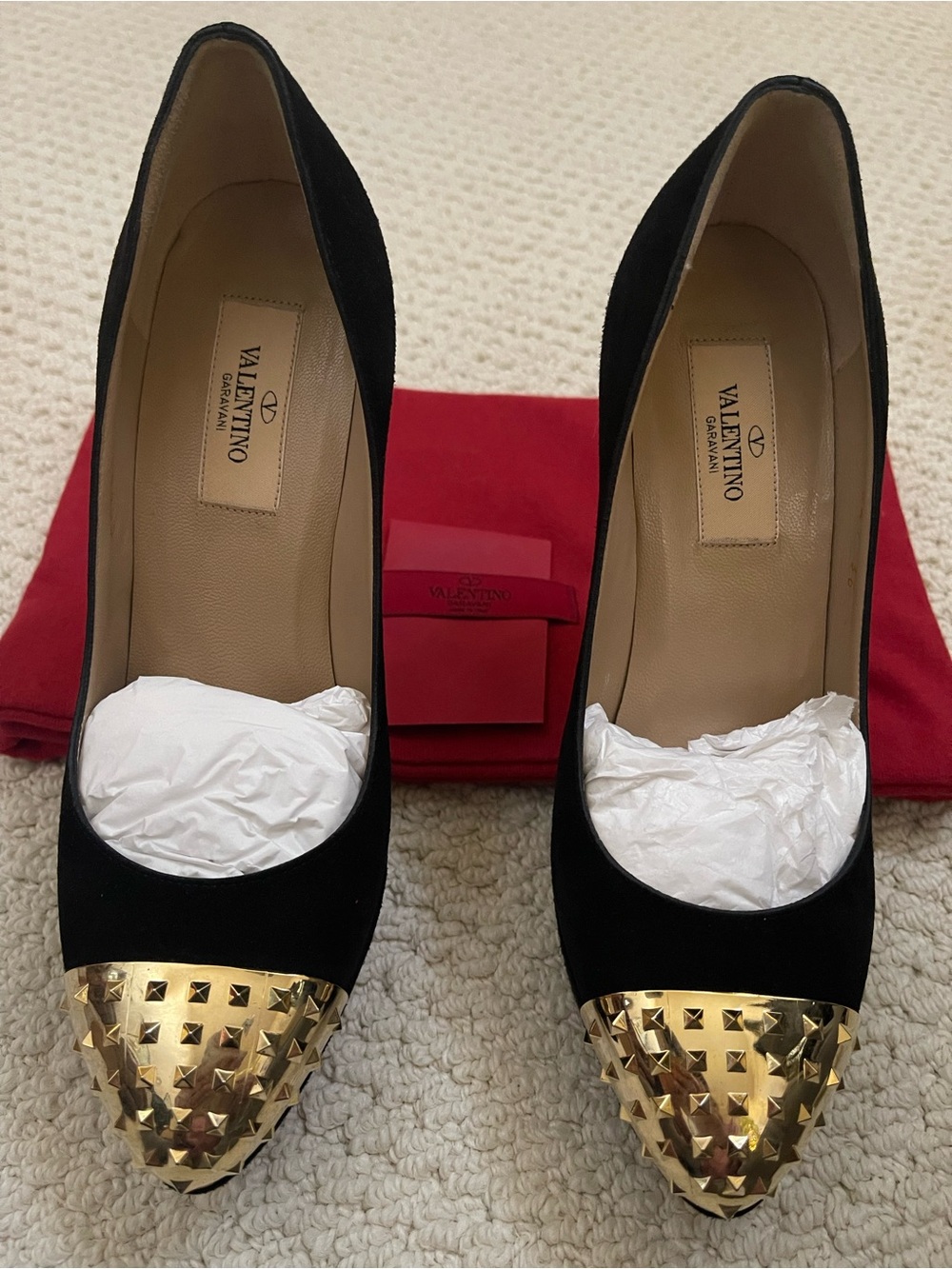 Valentino Garavani Black Pumps with Gold Studded Cap Toe
